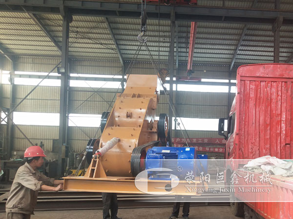 600X800雙轉子錘式破碎機發往漢中